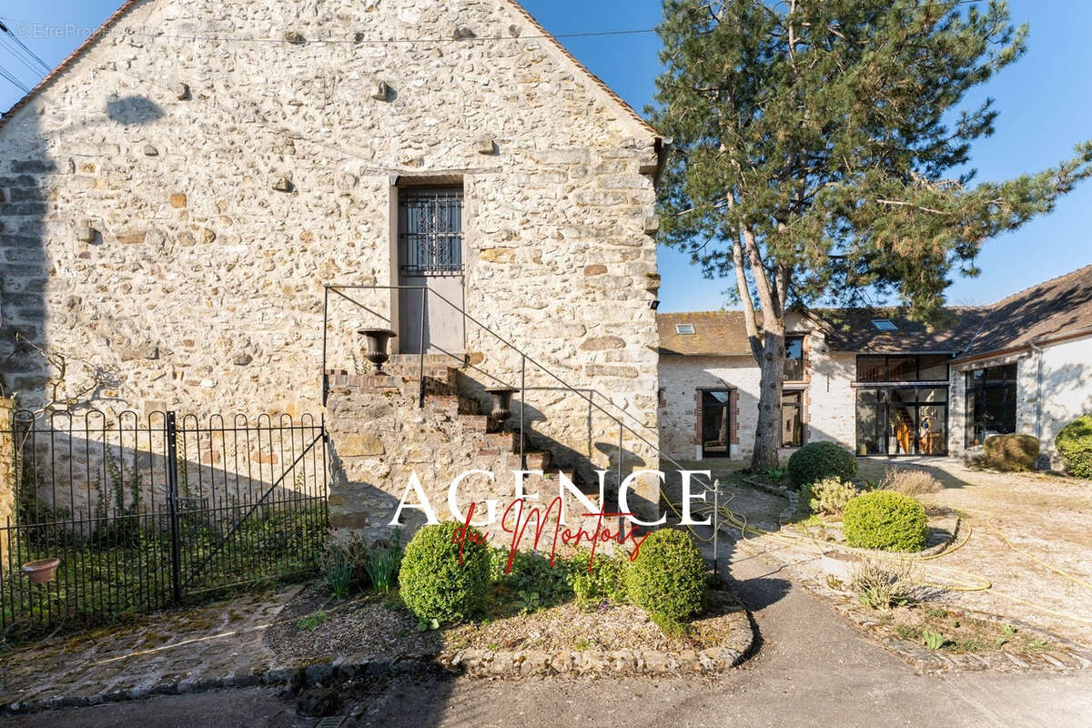 Maison à DONNEMARIE-DONTILLY