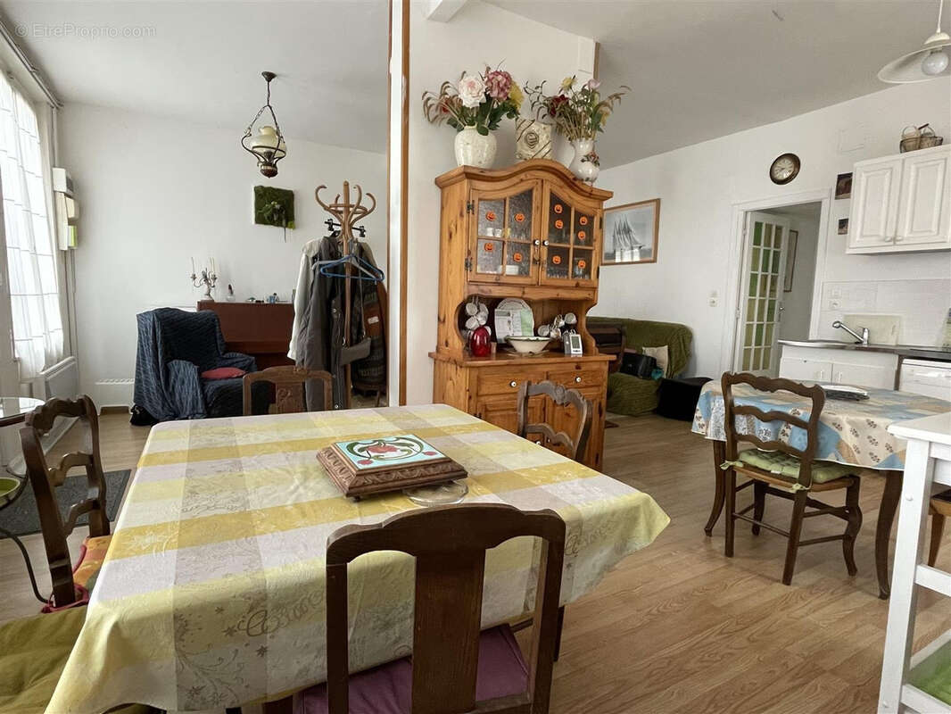 Maison à ECHAUFFOUR