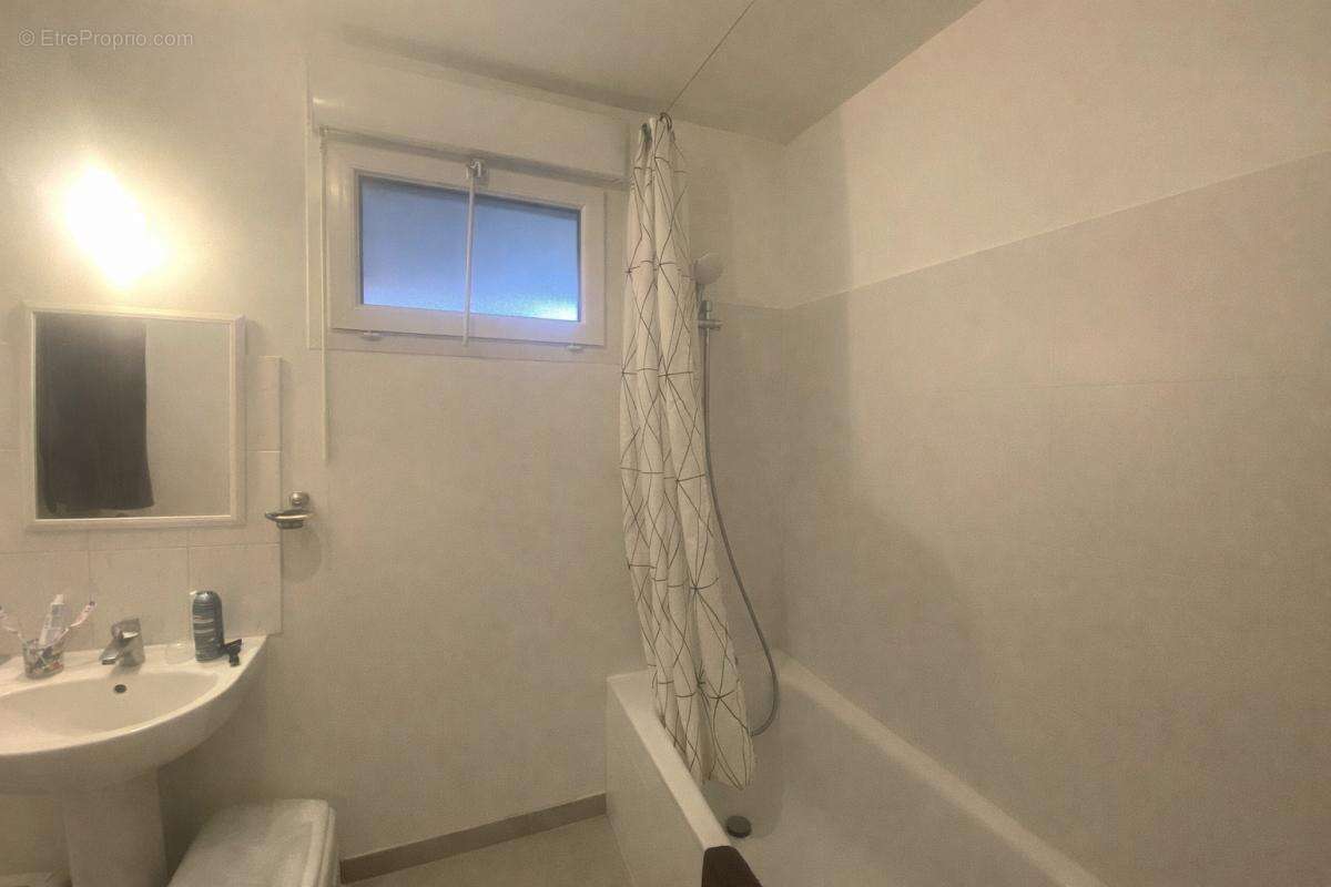 Appartement à BONNIERES-SUR-SEINE