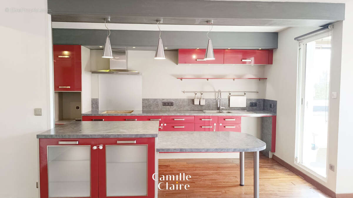 Appartement à MARSEILLE-11E