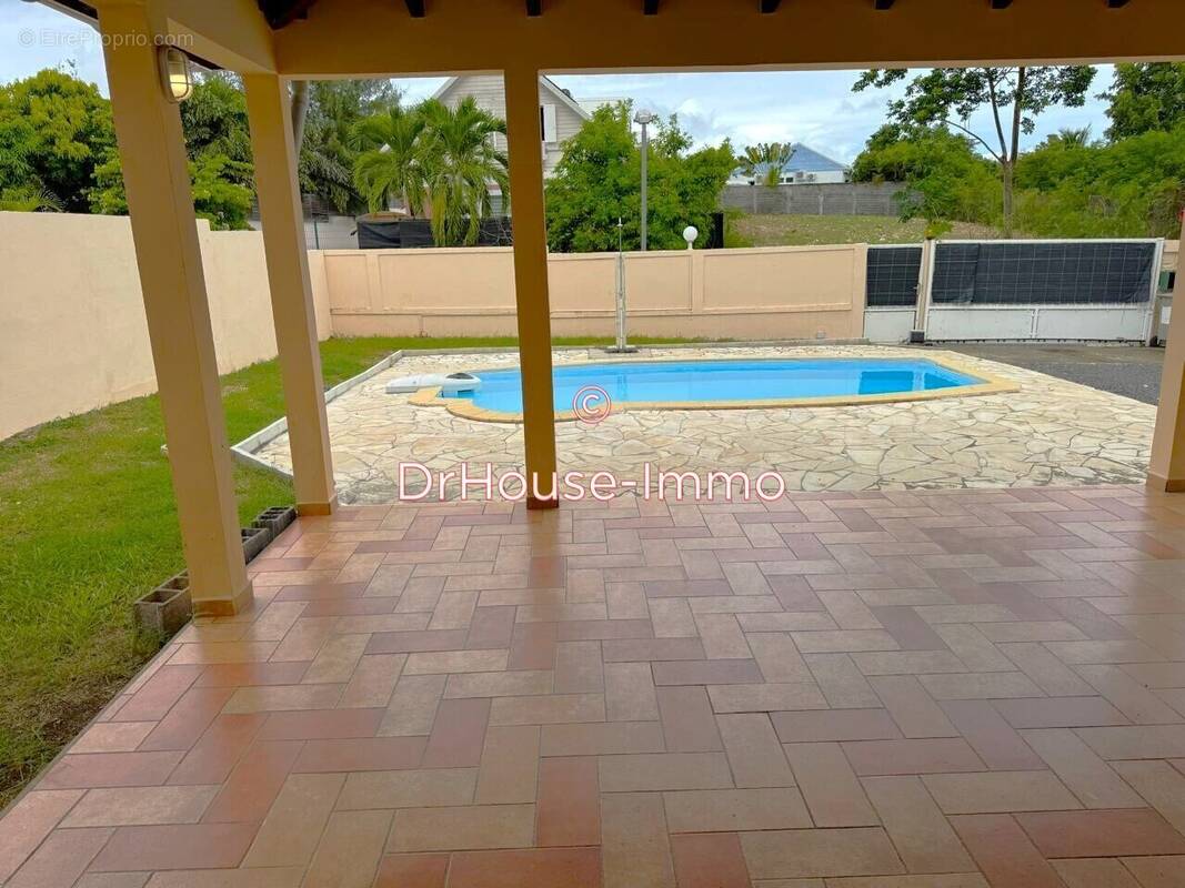 Maison à SAINT-FRANCOIS