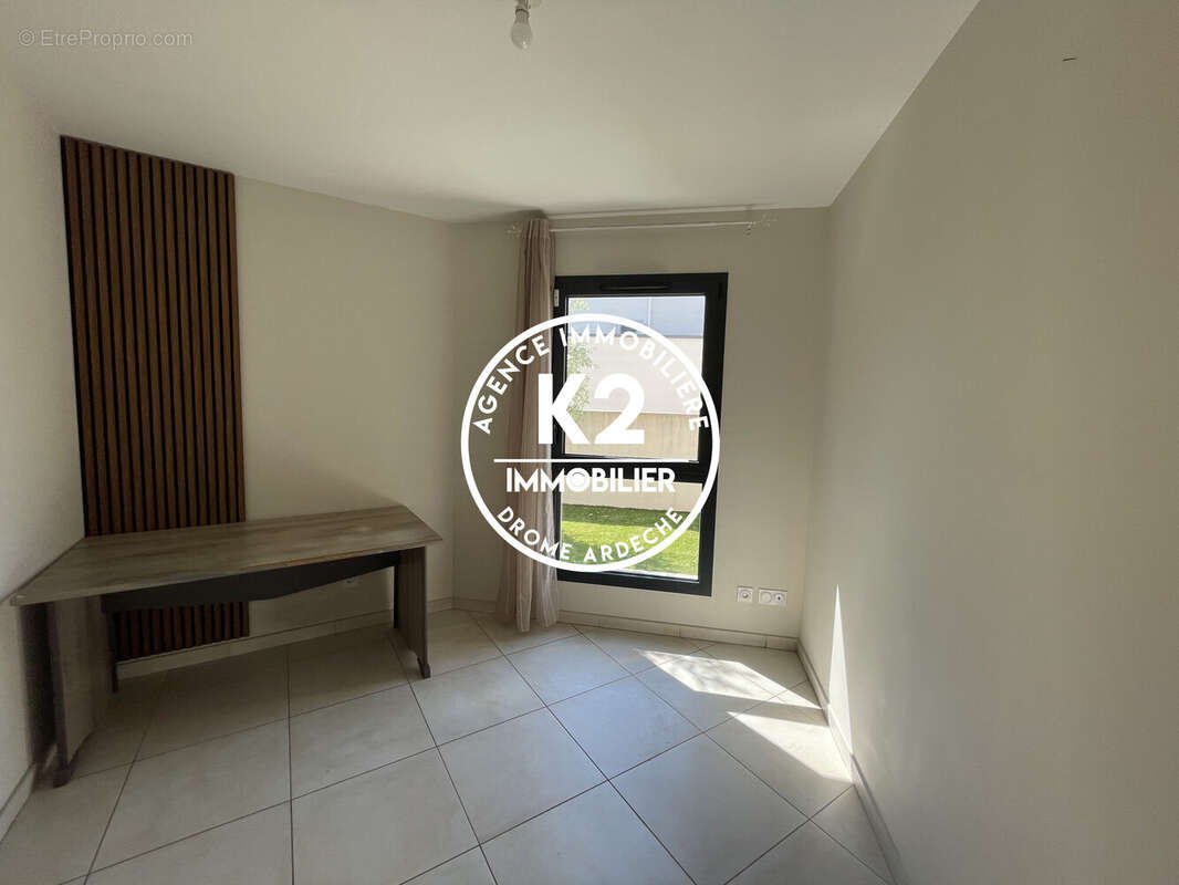 Maison 145 m² à Montelimar  - photo 5