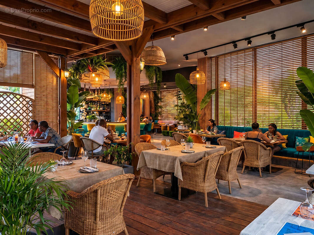 Commerce à LA POSSESSION