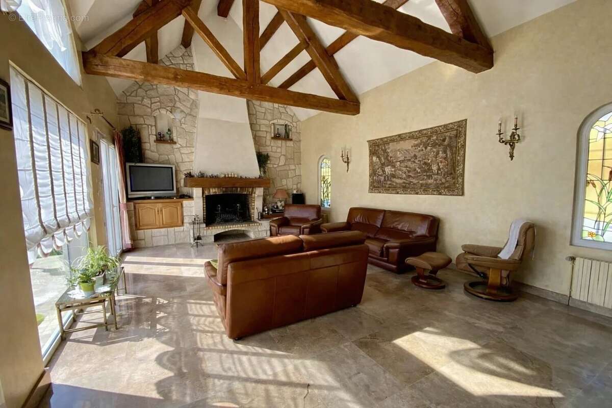 Maison à LE PLESSIS-TREVISE