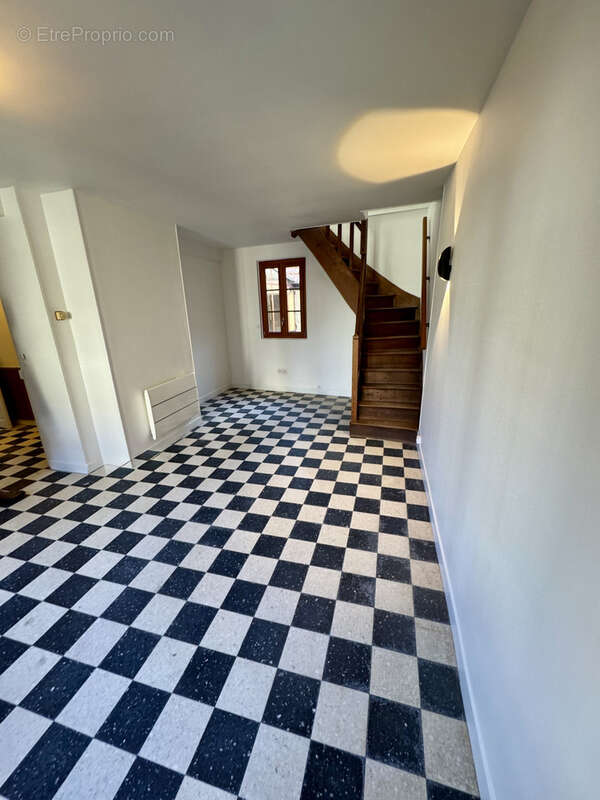 Maison à AUBIGNY-SUR-NERE