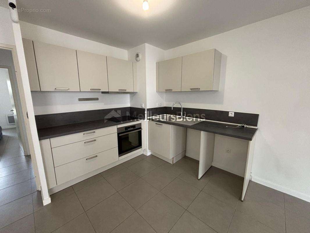 Appartement à SAINT-JEAN-DE-VEDAS