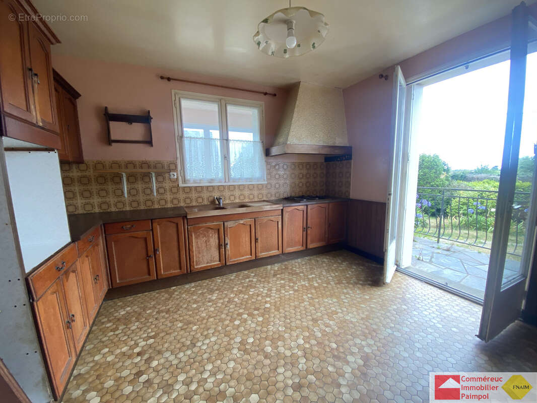 Maison à PLOUBAZLANEC