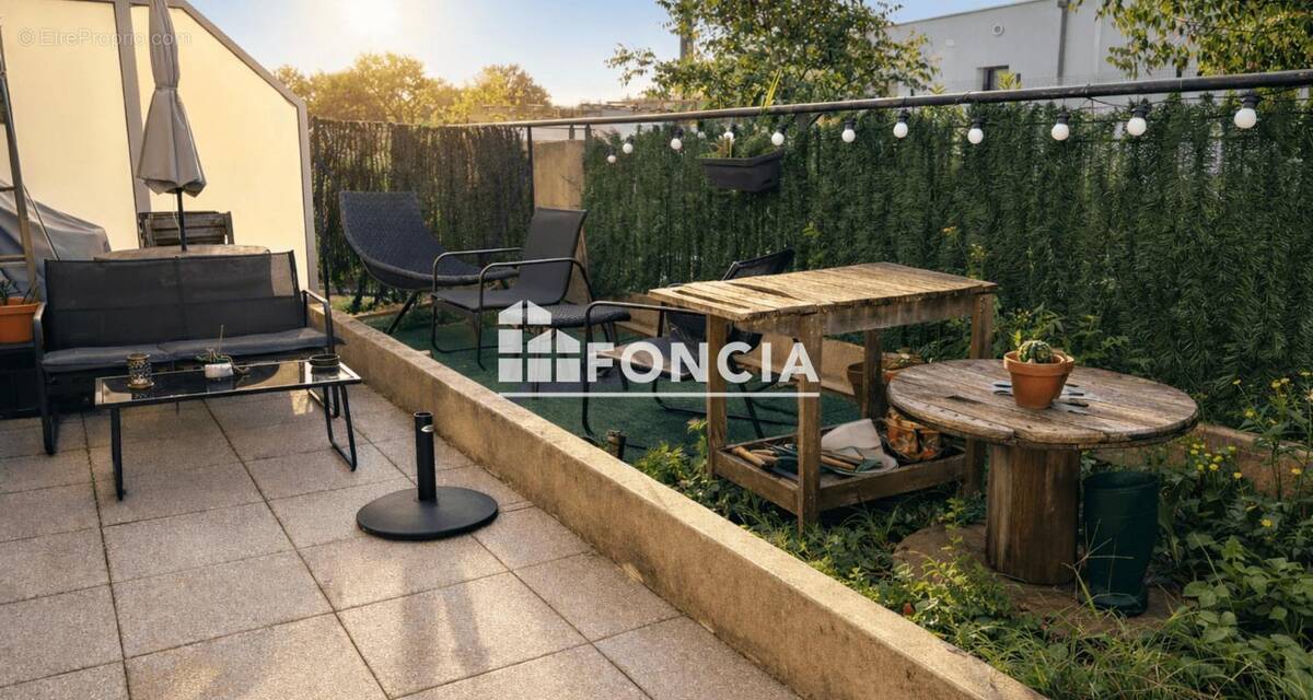 Appartement à LE PONTET