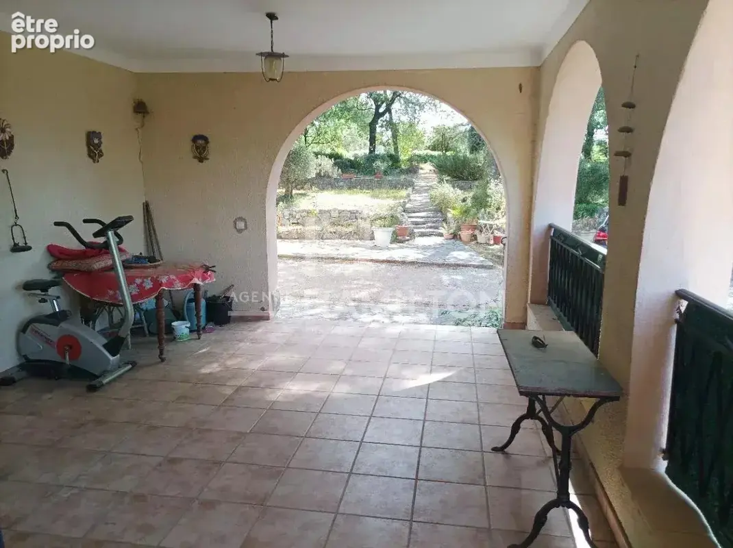 Le Rouret - Maison à rénover - Calme absolu - photo 11