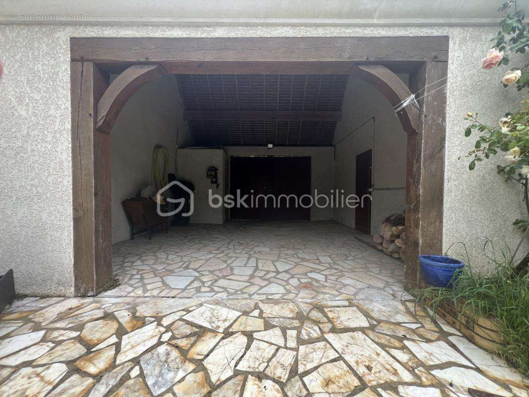 Maison à MAREUIL-LES-MEAUX