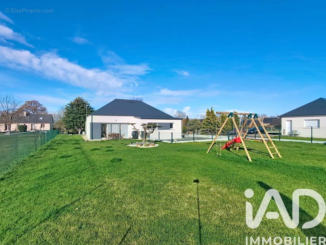 Photo 1 - Maison à AUCEY-LA-PLAINE