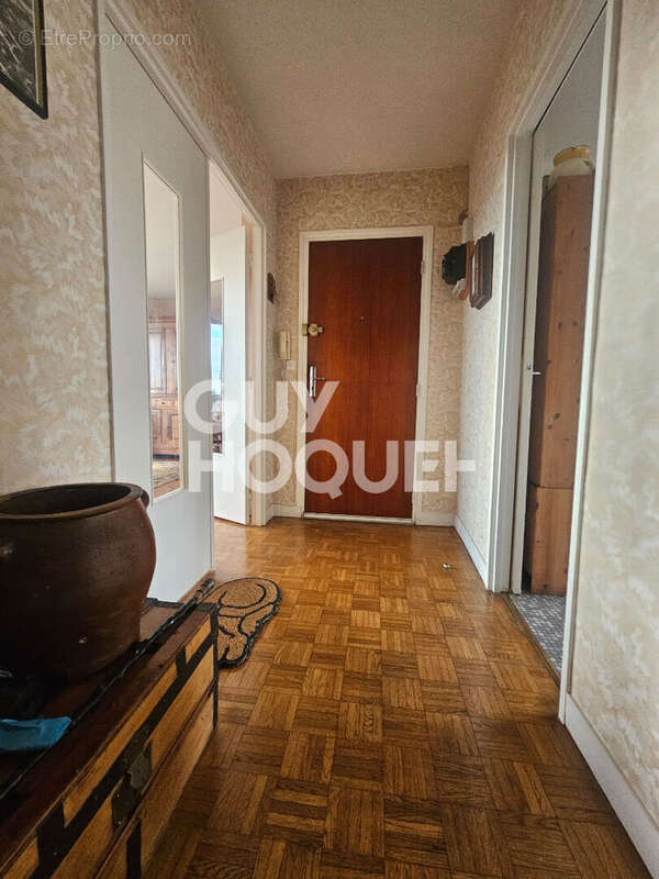 Appartement à COMPIEGNE