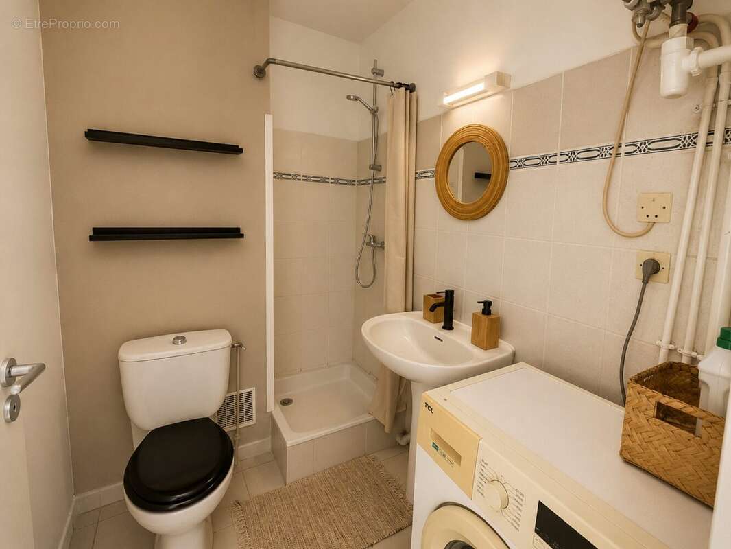 Appartement 23 m² à Saint-Denis  - photo 6