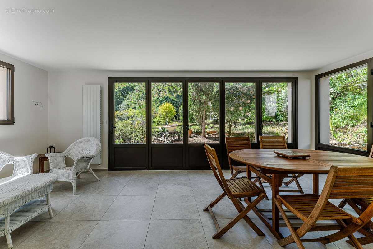 Maison à LE BOUSCAT