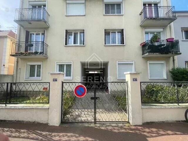 Appartement à RUEIL-MALMAISON