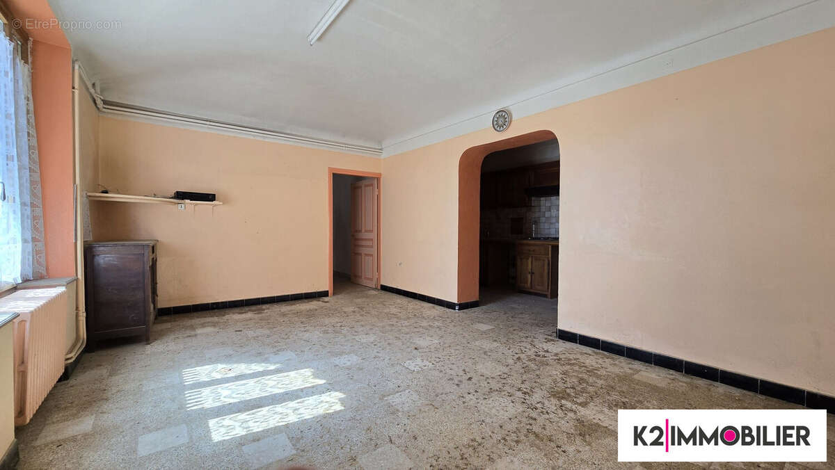 Maison à CLEON-D&#039;ANDRAN