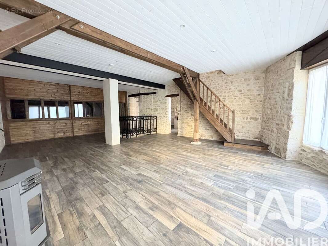 Photo 4 - Maison à LA CAILLERE-SAINT-HILAIRE
