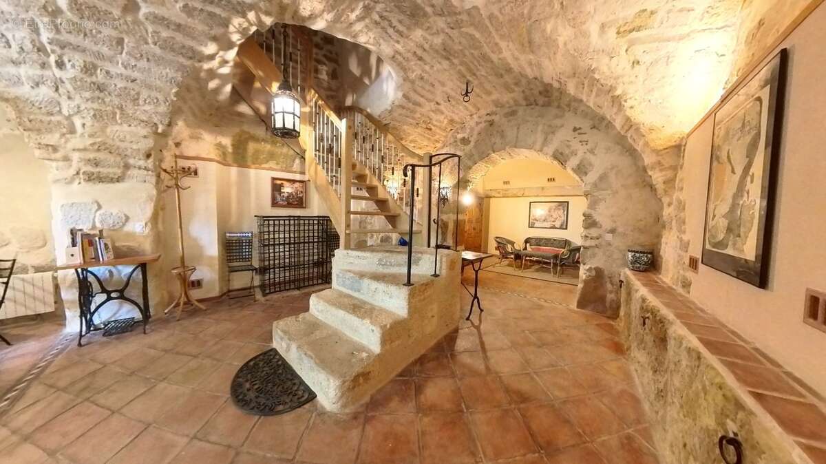 Maison à NEZIGNAN-L'EVEQUE