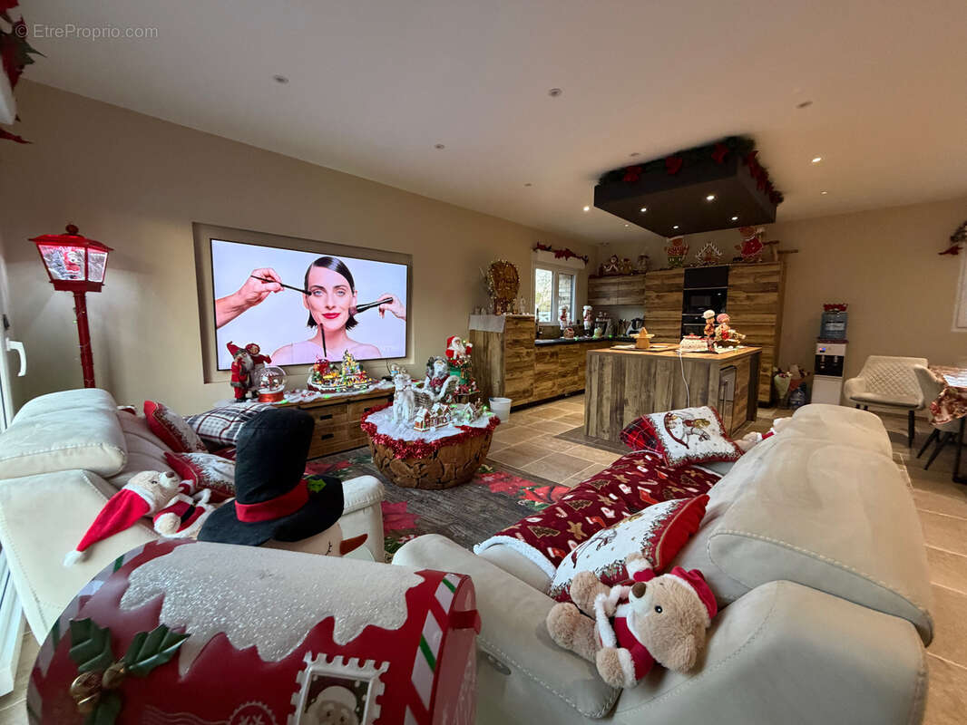 Maison à SAINT-AMAND-LES-EAUX