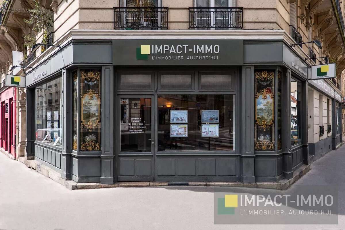 Appartement à PARIS-17E
