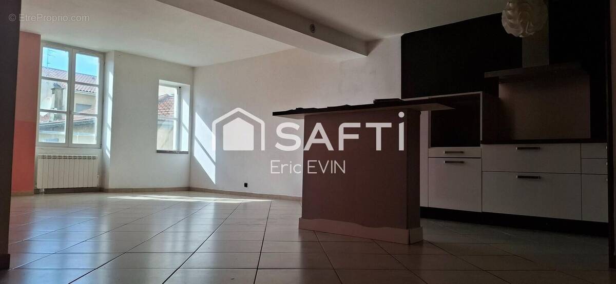 Photo 1 - Appartement à ROMANS-SUR-ISERE