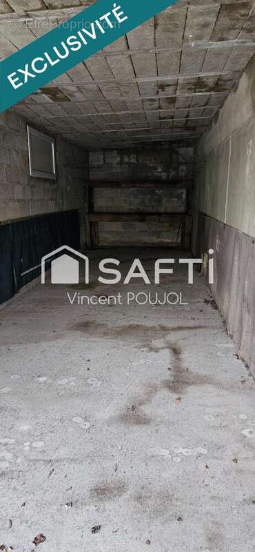 Photo 2 - Parking à TROYES