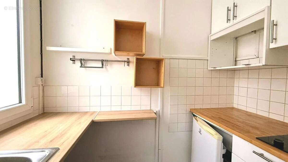 Appartement à PARIS-14E