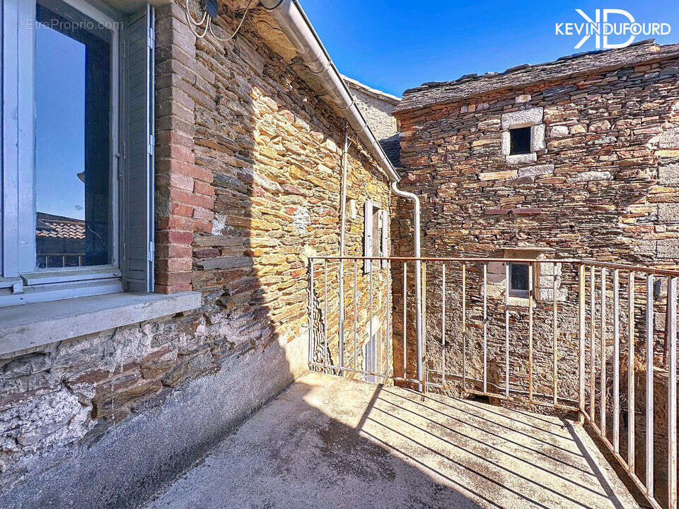 Maison de village 115m² avec une cour intérieure à LES VANS - photo 8