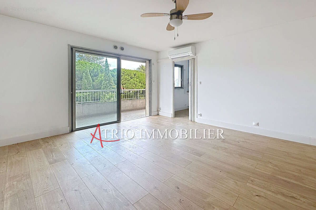 Appartement à CAGNES-SUR-MER