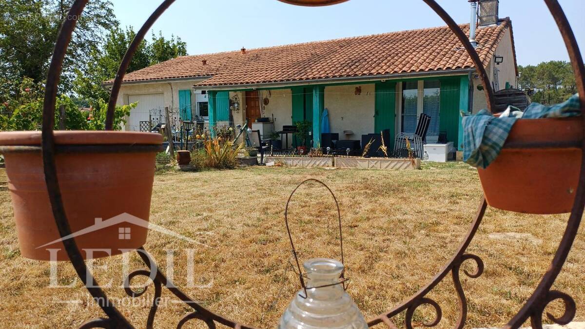 Maison à SAINT-MAIXANT