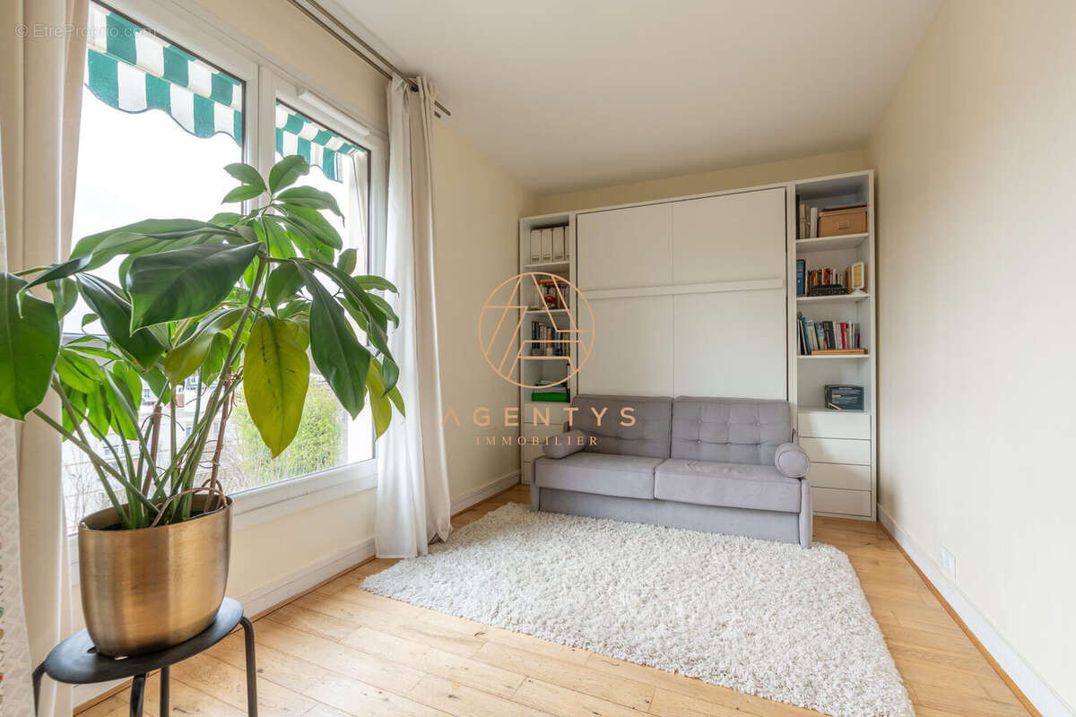 Appartement à NOGENT-SUR-MARNE