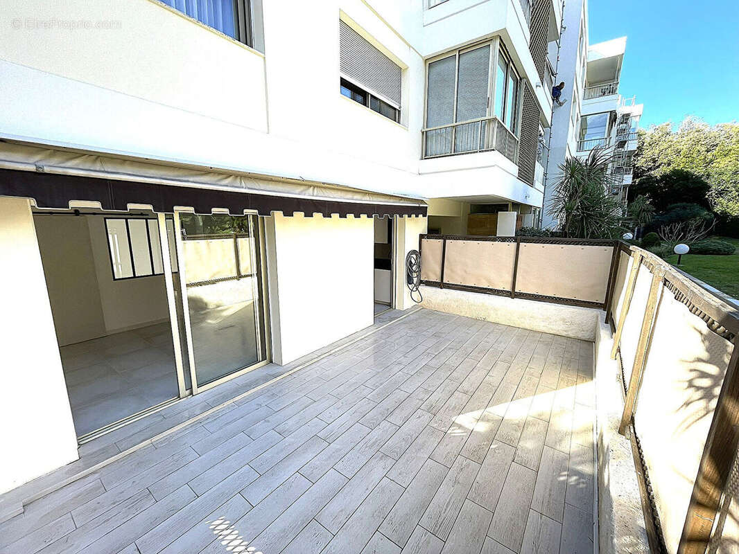 Appartement à CANNES