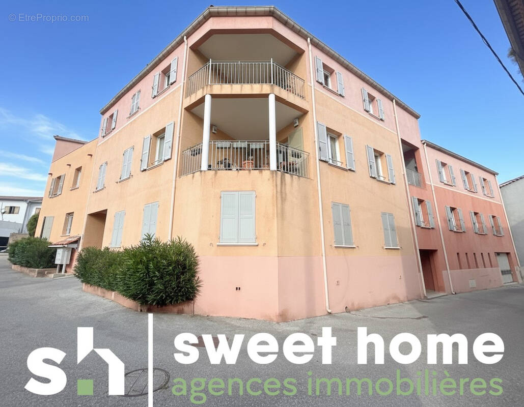 Appartement à LORGUES