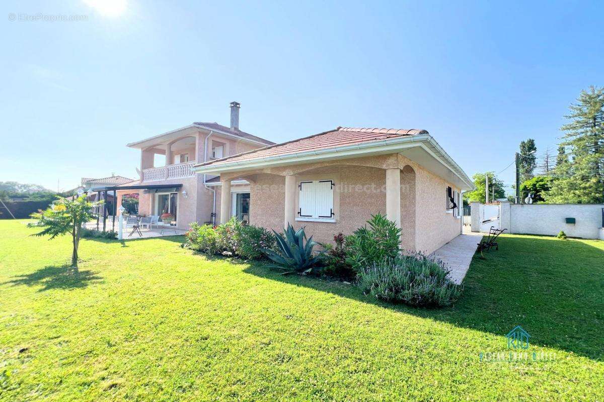 Maison à LE GRAND-LEMPS