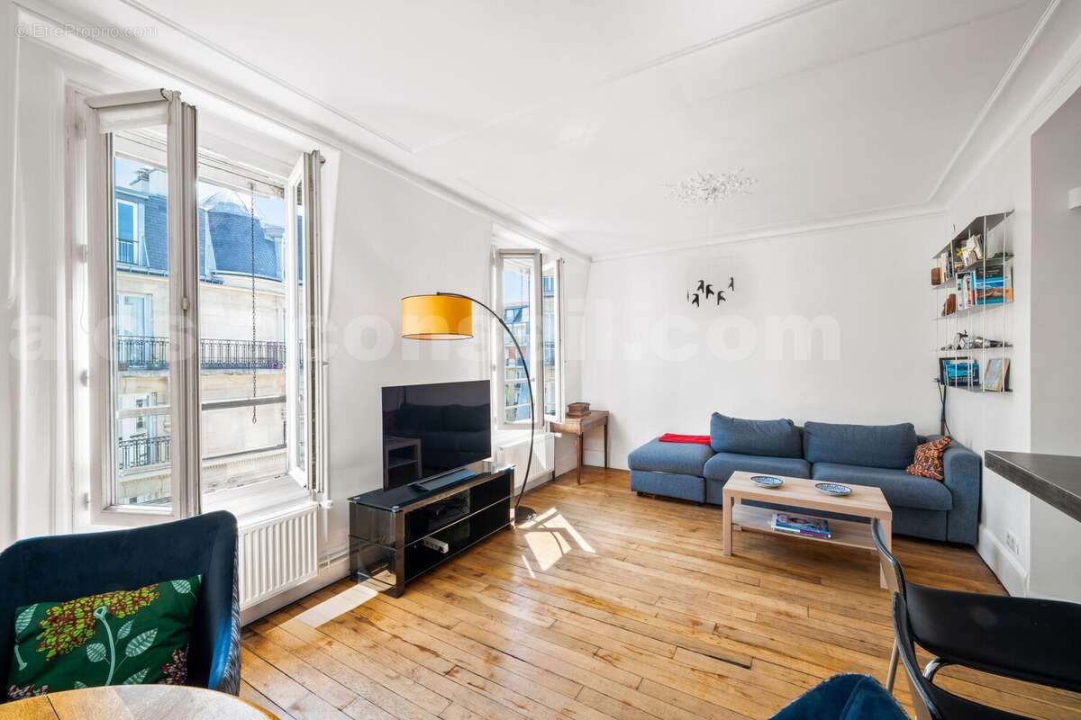 Photo n°6 - Appartement à PARIS-14E