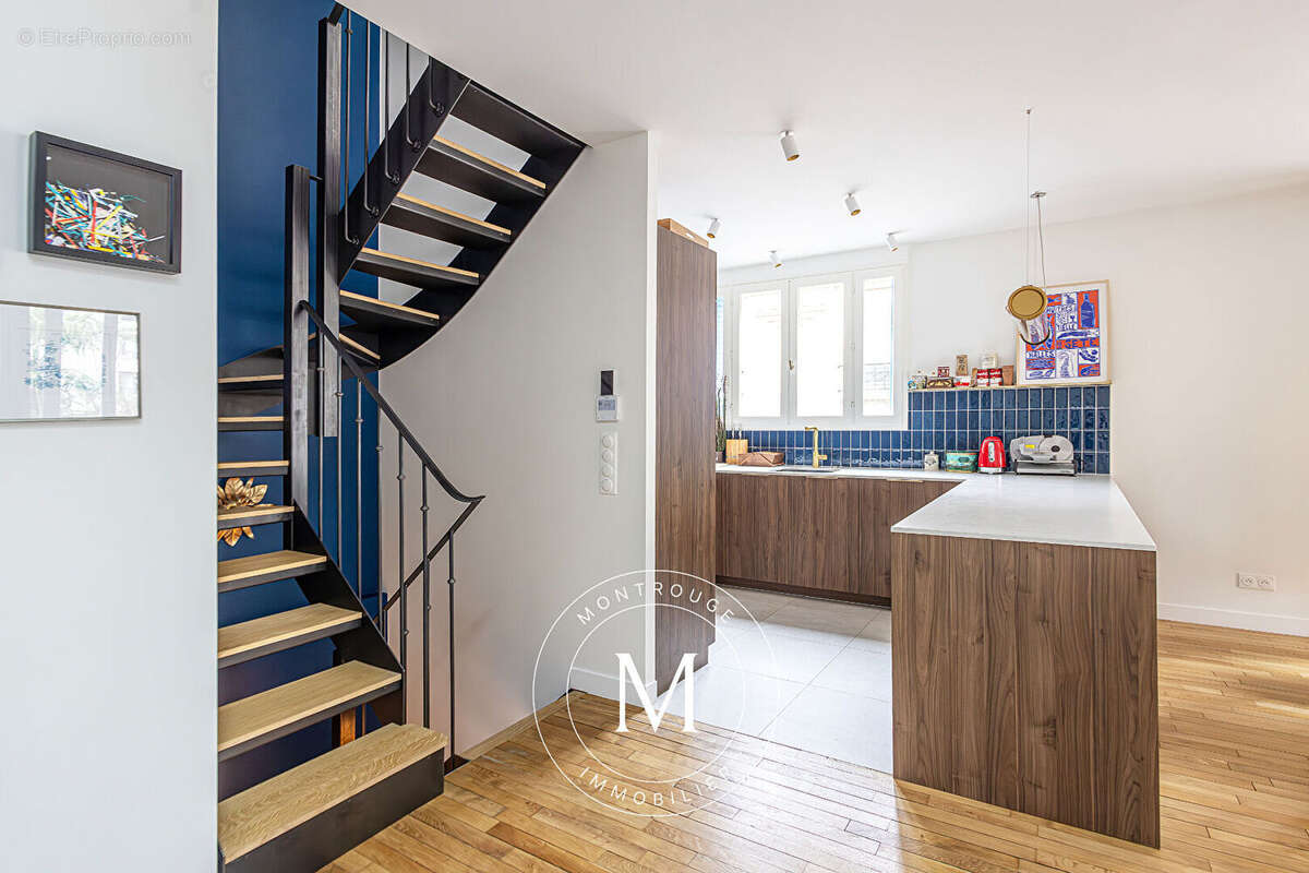 Maison à MONTROUGE