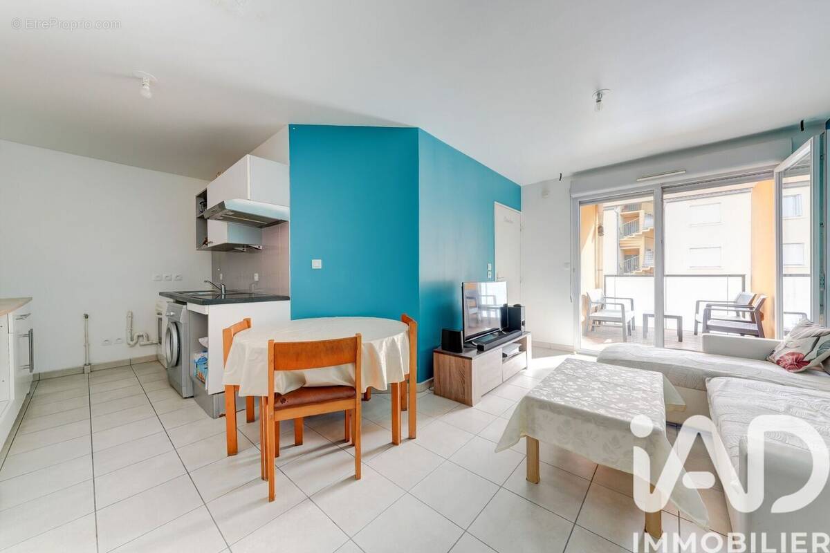 Photo 1 - Appartement à VENISSIEUX