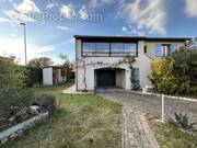 Maison à SAINT-MARCEL-LES-VALENCE