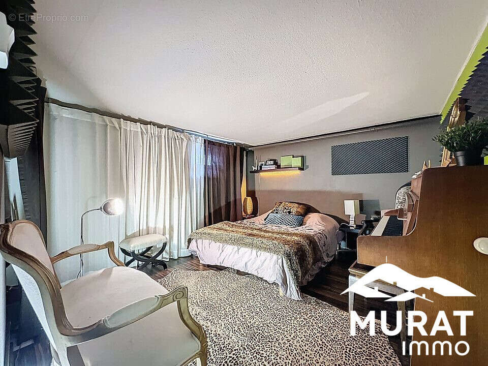 Maison à CLERMONT-FERRAND