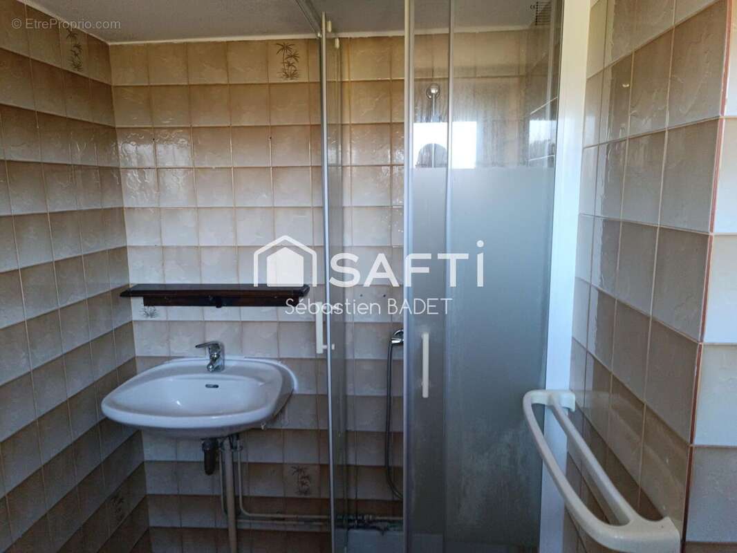 Maison 64 m² à Paudy  - photo 6