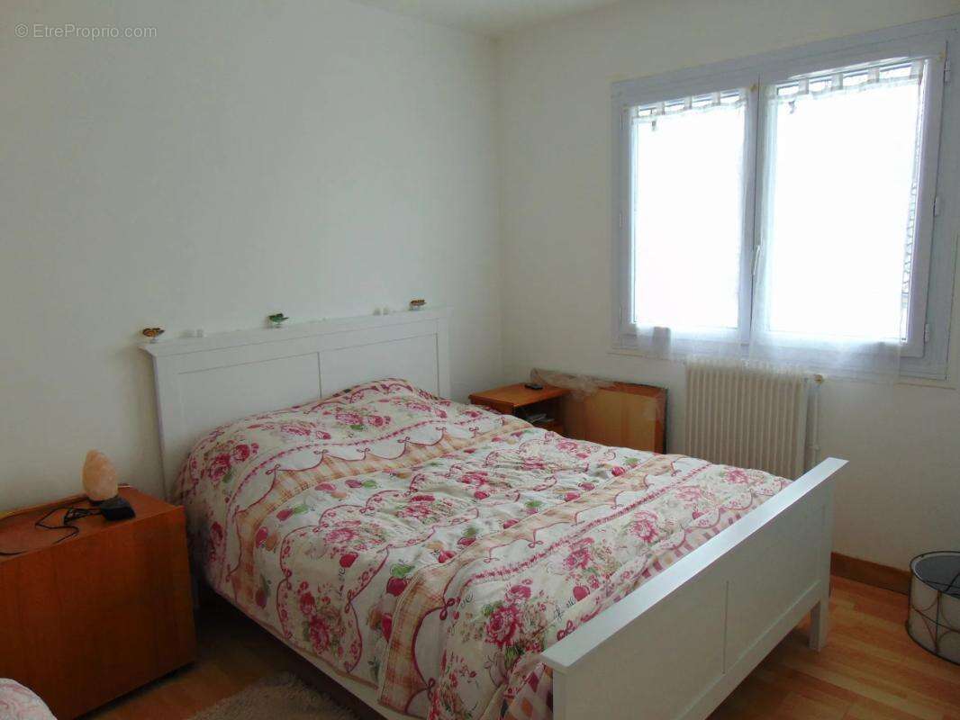 Maison à VILLEMANDEUR