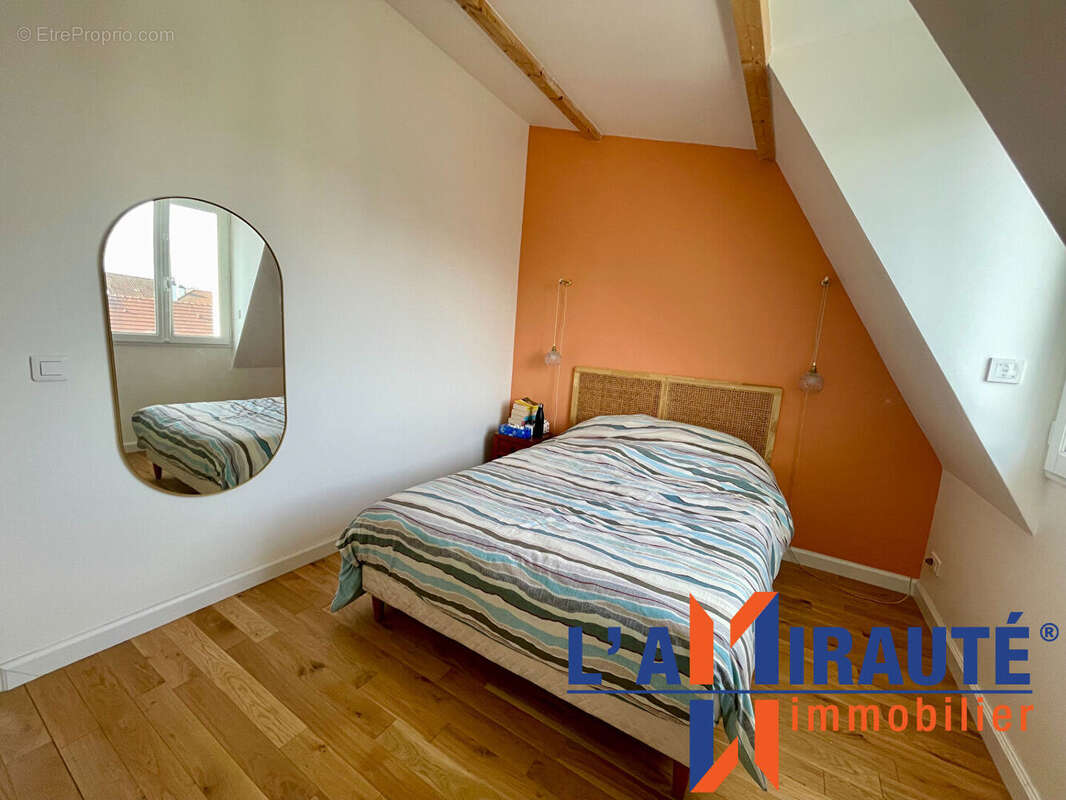Maison à SARTROUVILLE