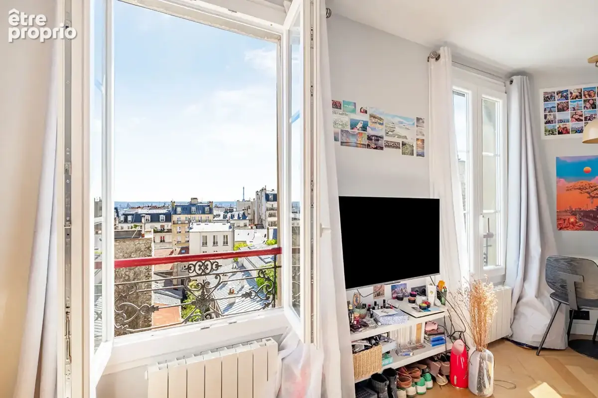Appartement à PARIS-18E