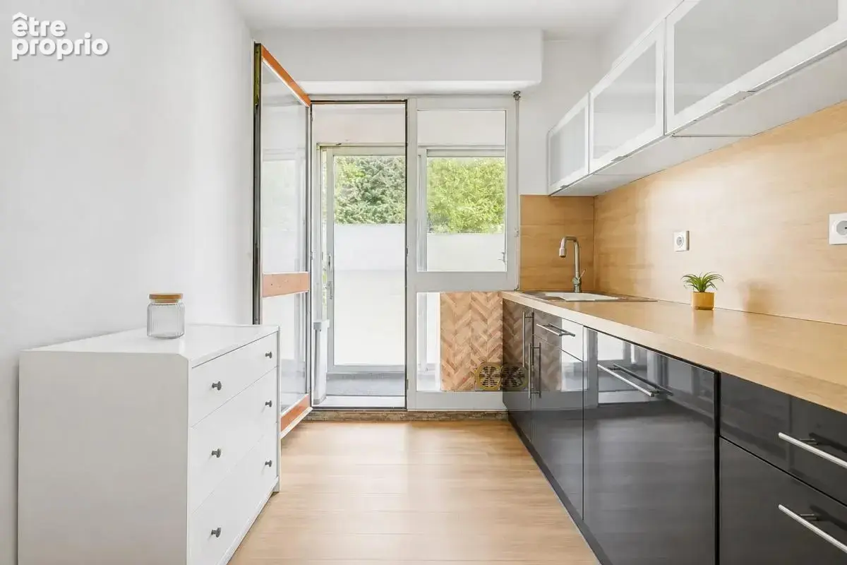 Appartement de 4 pièces de 77 m² à Avignon - photo 7