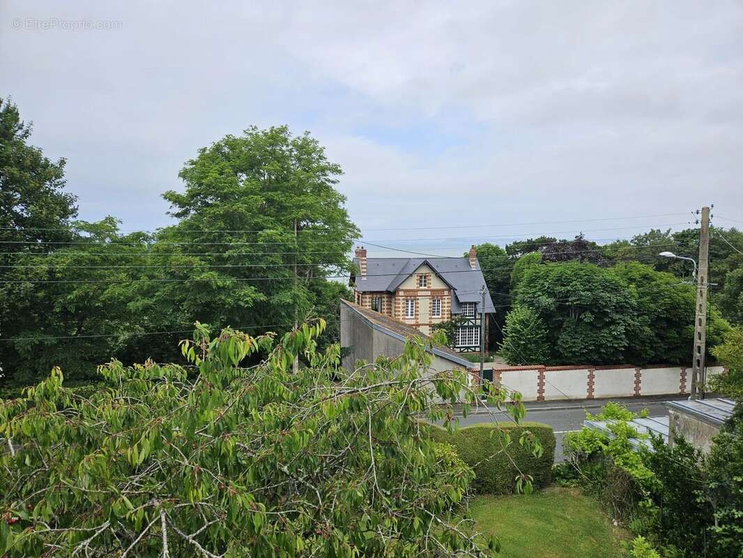 Maison à VILLERVILLE