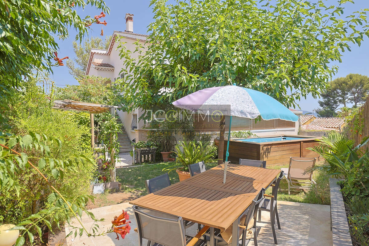 Haut de villa en duplex + jardin - photo 8