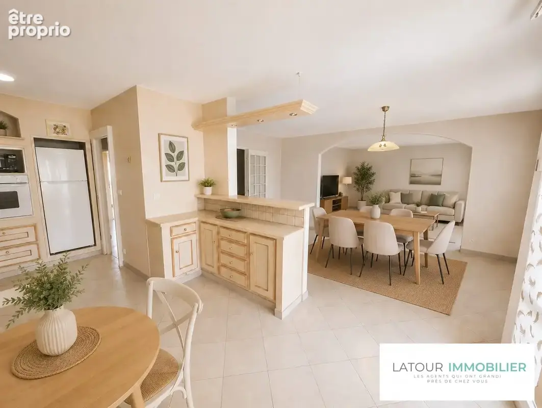 Appartement 91 m² à Bourgoin-Jallieu  - photo 3