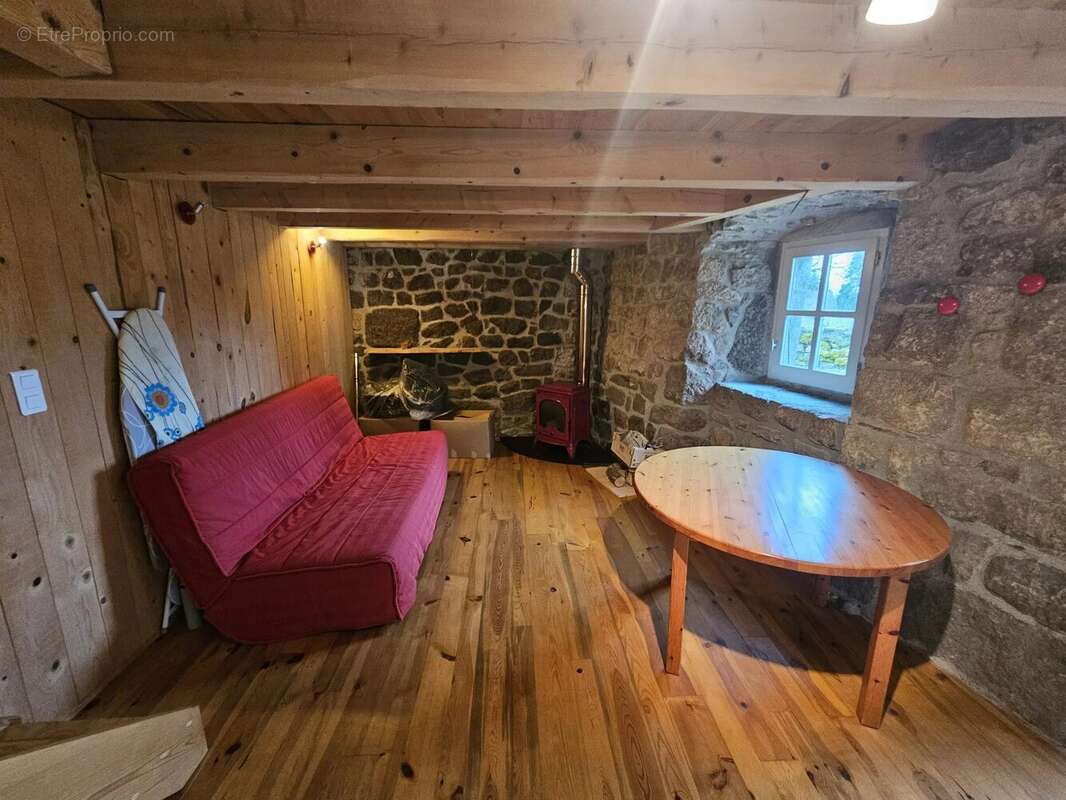 Maison à MAZET-SAINT-VOY