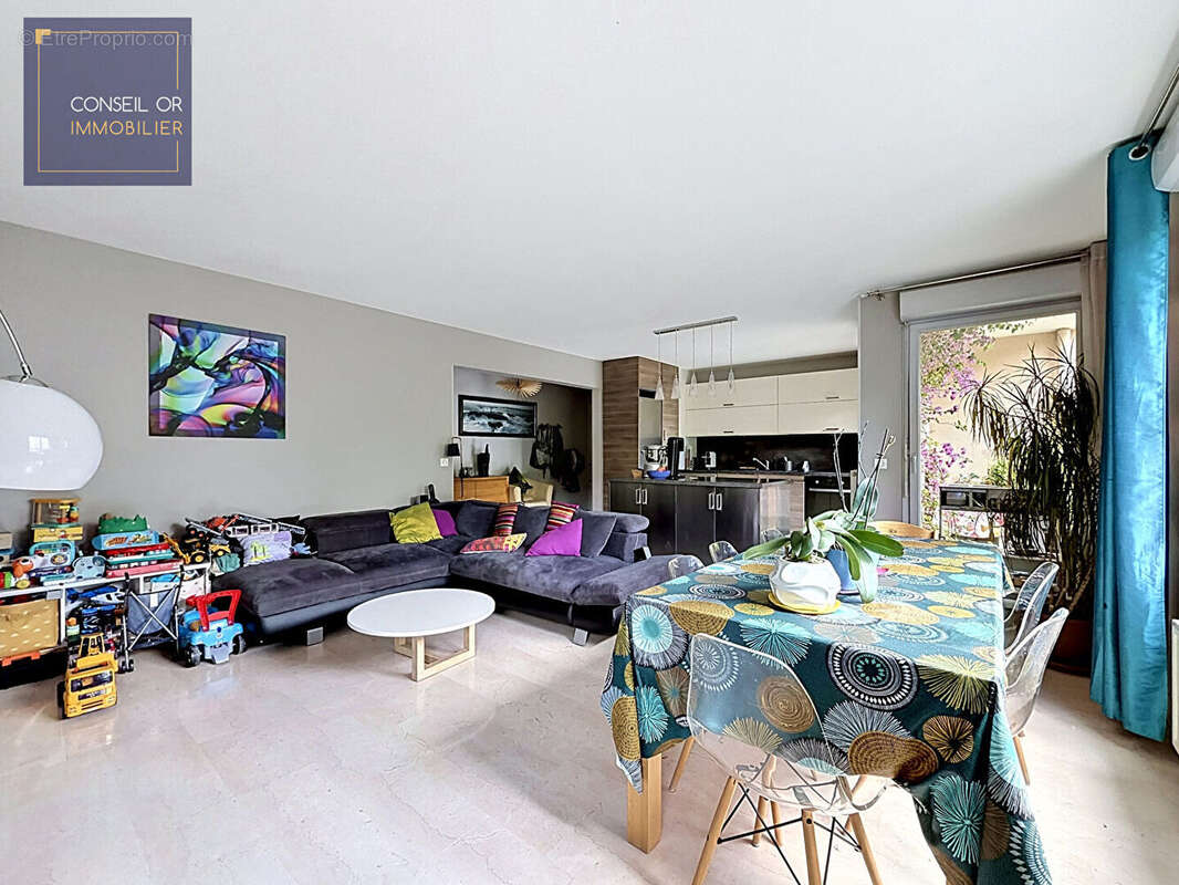 Appartement à LYON-7E
