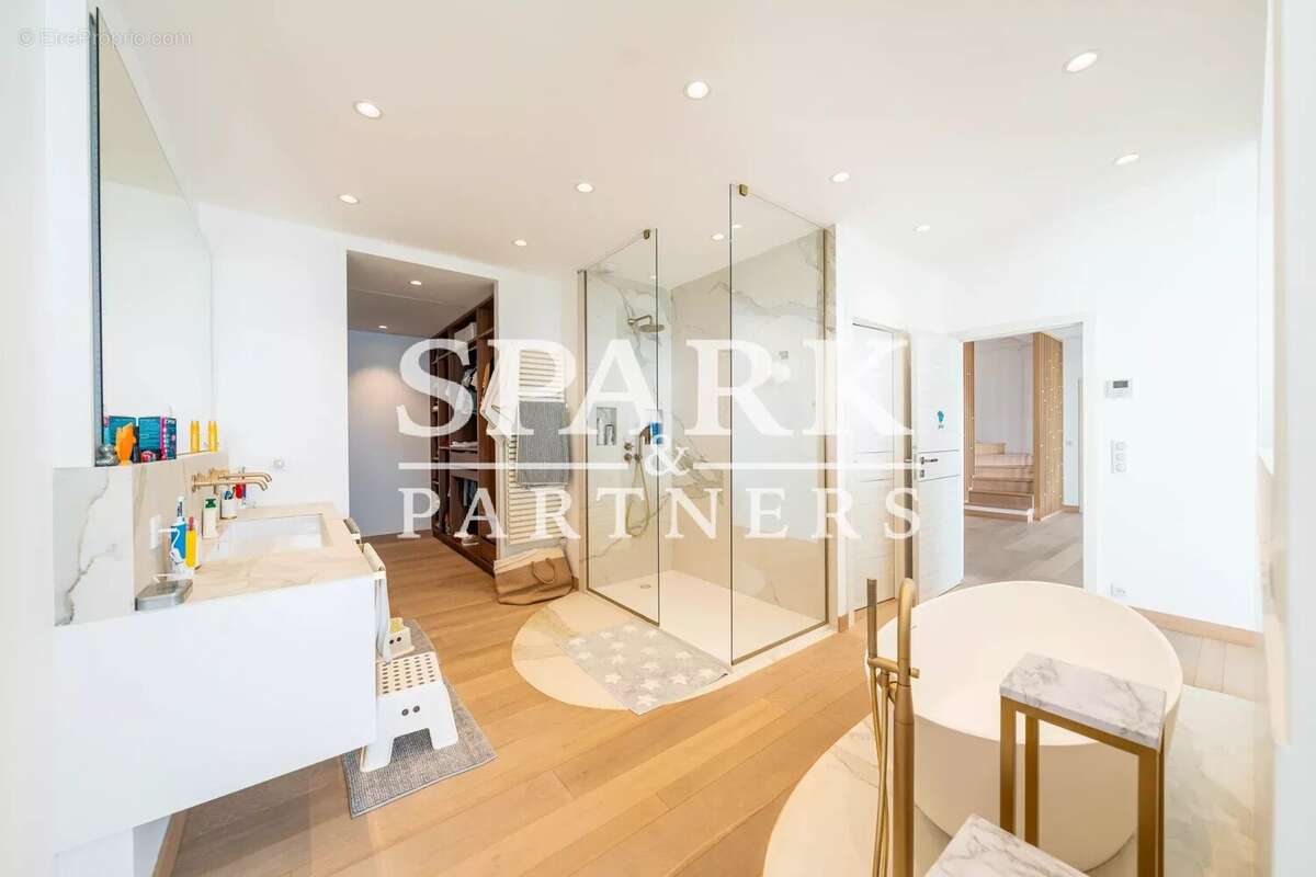 Maison à ROQUEBRUNE-CAP-MARTIN